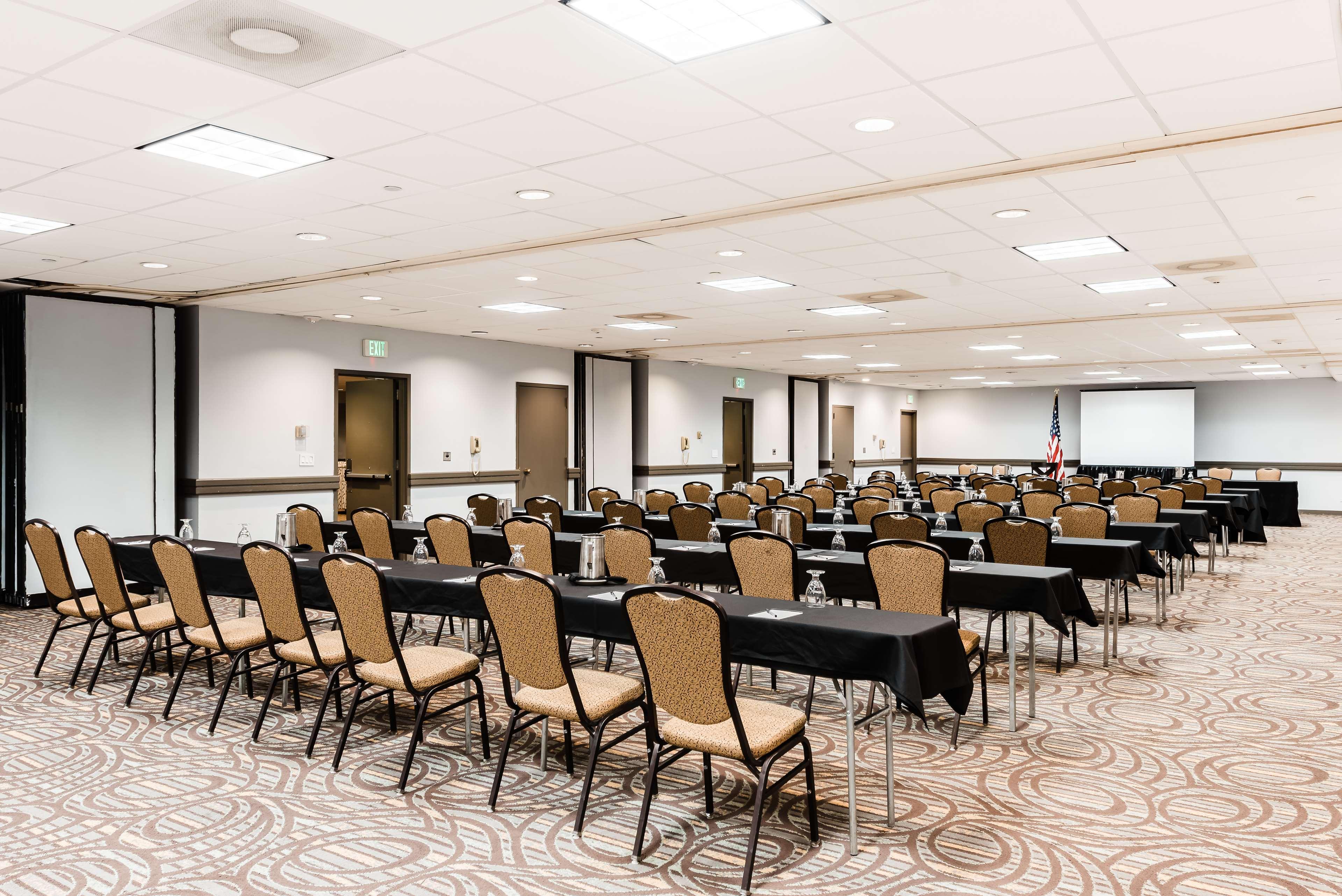 Red Lion Hotel Denver Southeast Aurora Bagian luar foto